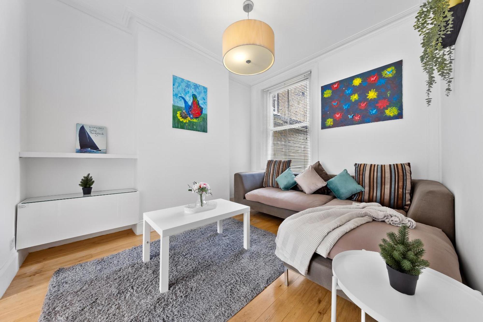 Luxury 4-Bedroom Modern Flat In Central London Steps From Station, Sleeps 9 In Style! Dış mekan fotoğraf