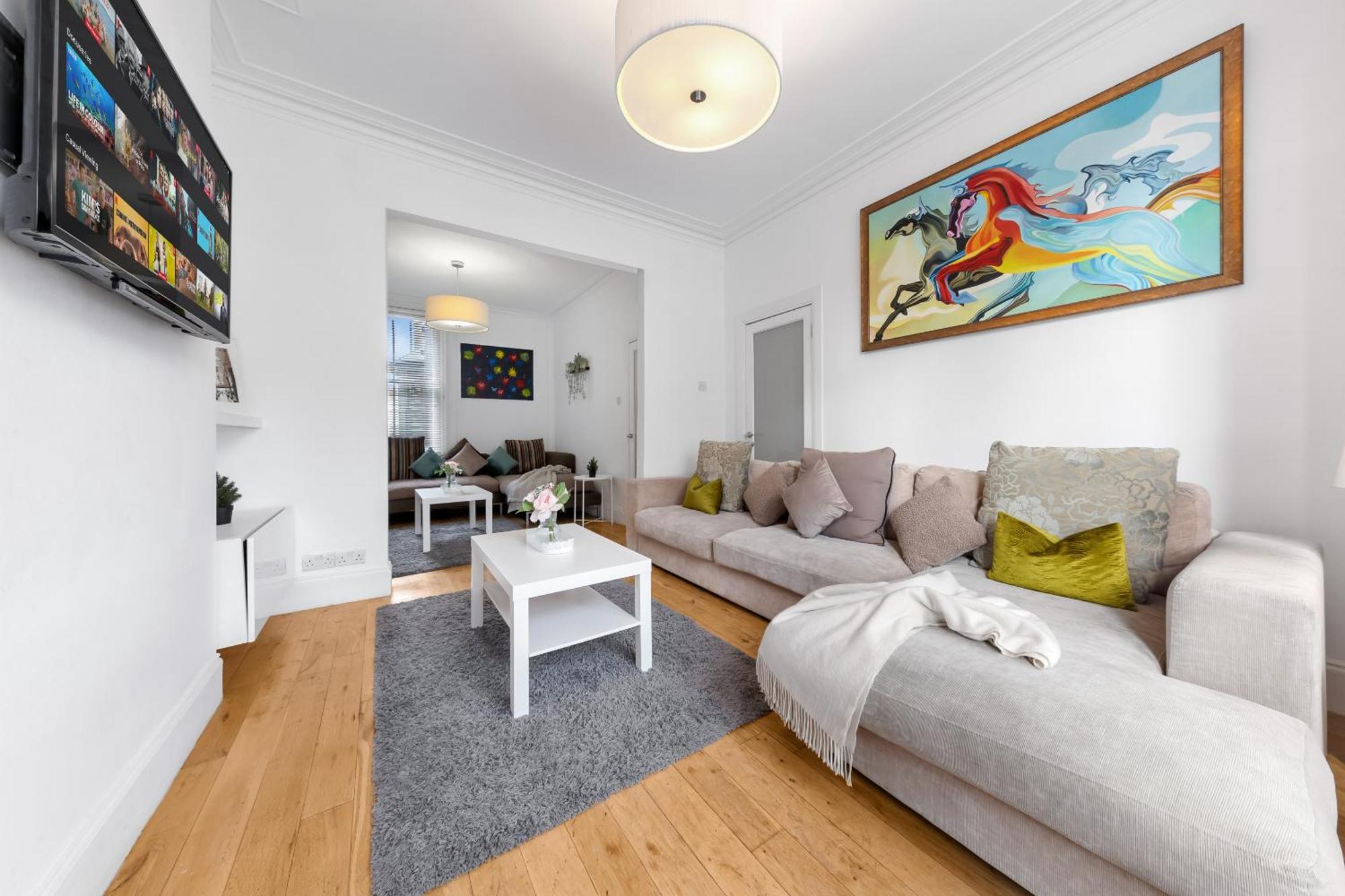 Luxury 4-Bedroom Modern Flat In Central London Steps From Station, Sleeps 9 In Style! Dış mekan fotoğraf