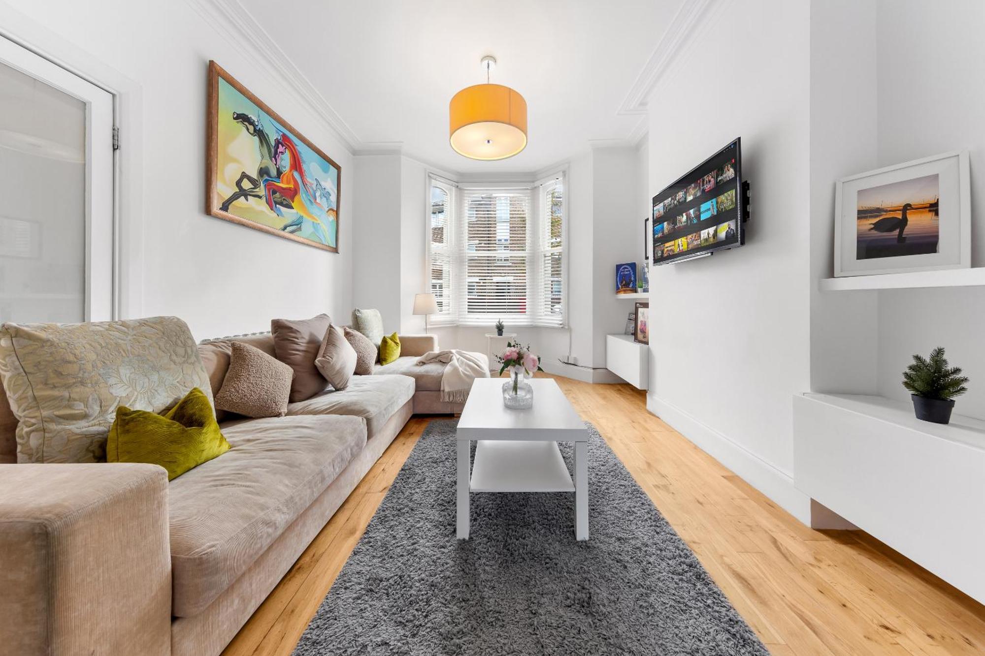 Luxury 4-Bedroom Modern Flat In Central London Steps From Station, Sleeps 9 In Style! Dış mekan fotoğraf